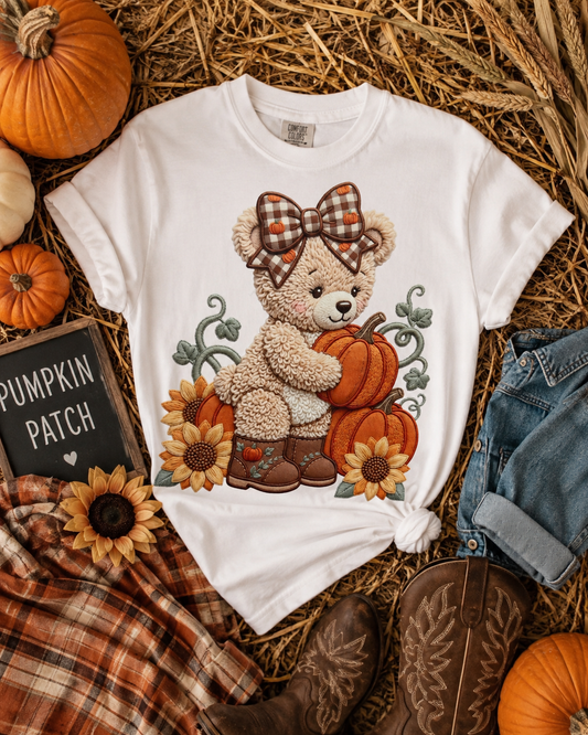 Country pumpkin bear